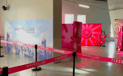 Balisage événementiel haut de gamme : retour sur notre collaboration avec Maybelline New York & Taylor Swift à la Paris Defense Arena